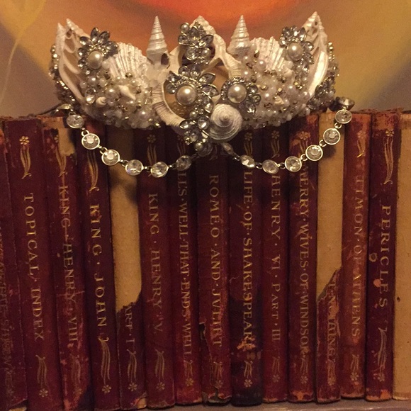 Mermaid crown - Picture 1 of 4